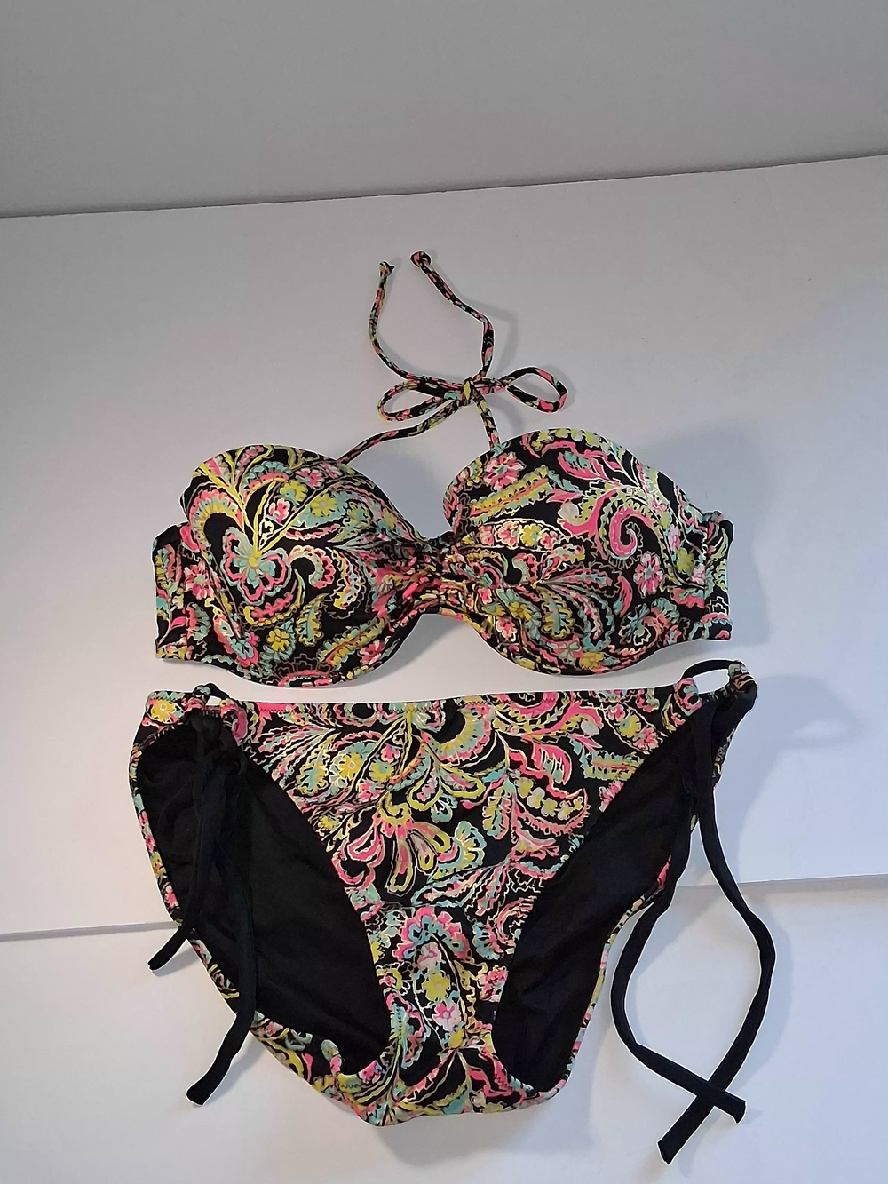 Victoria's Secret Stunning Push-Up Paisley Bandeau Bikini Set Top 36 C, Bottom L
